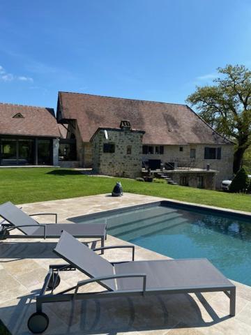 Agreable Chambre D Hote Avec Piscine Et Jacuzzi Thégra Exterior foto